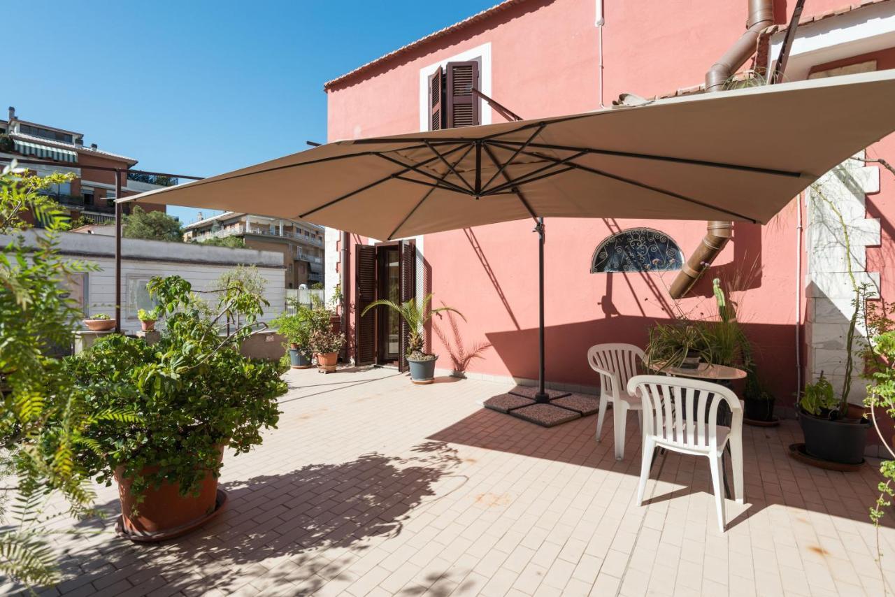 Cornelia Penthouse Bed & Breakfast Roma Exterior foto