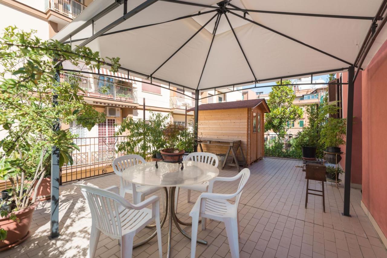Cornelia Penthouse Bed & Breakfast Roma Exterior foto