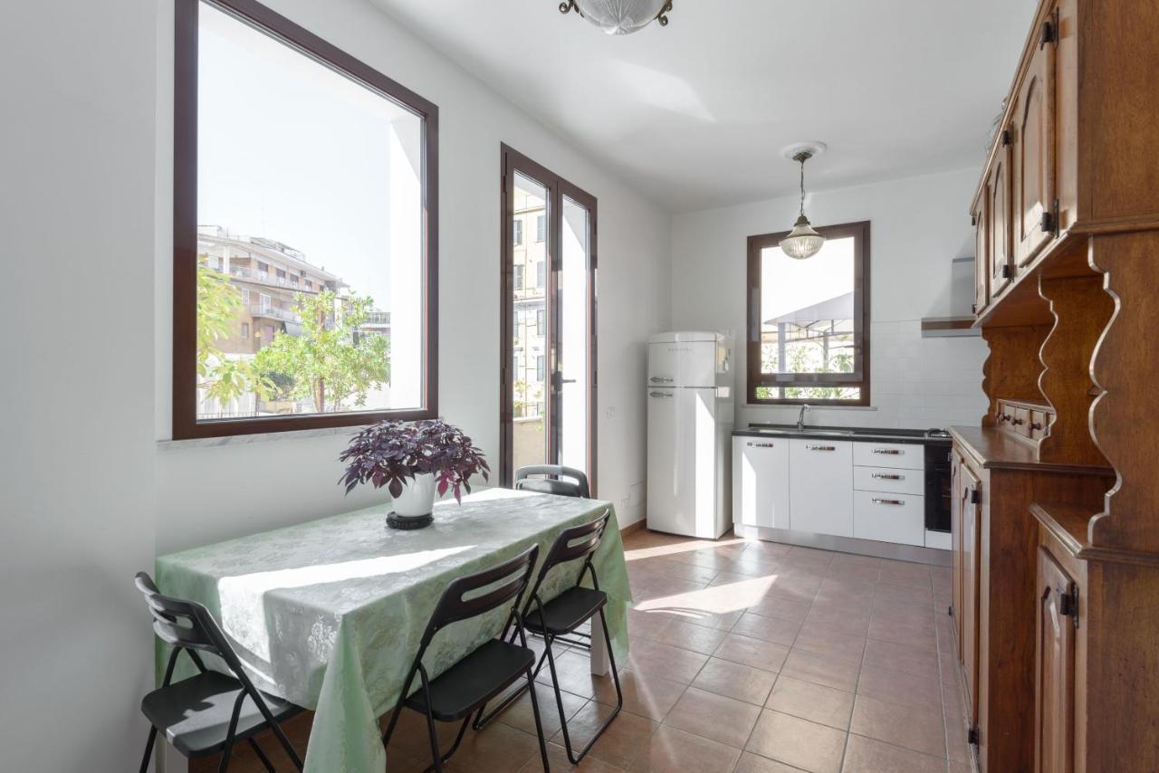 Cornelia Penthouse Bed & Breakfast Roma Exterior foto